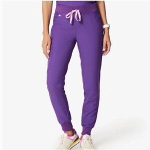 VERY RARE FIGs Magic Purple Zamora Scrub Pants
